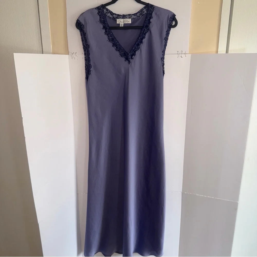 Oscar de la Renta Sleepwear Purple Lace Robe